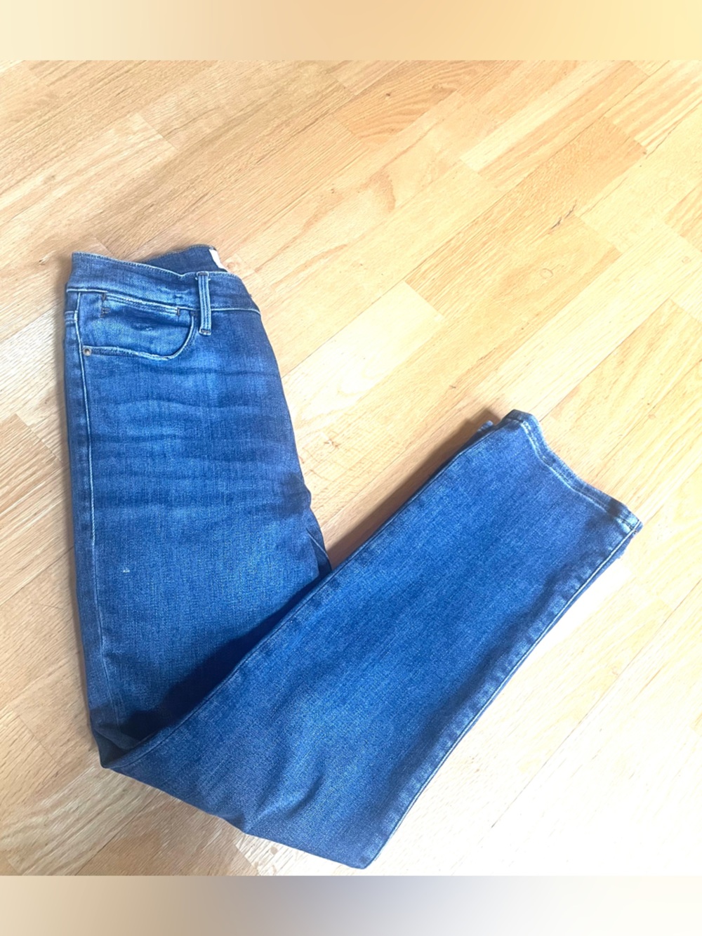 Frame Denim Le High Straight Mid-Blue Straight Jeans